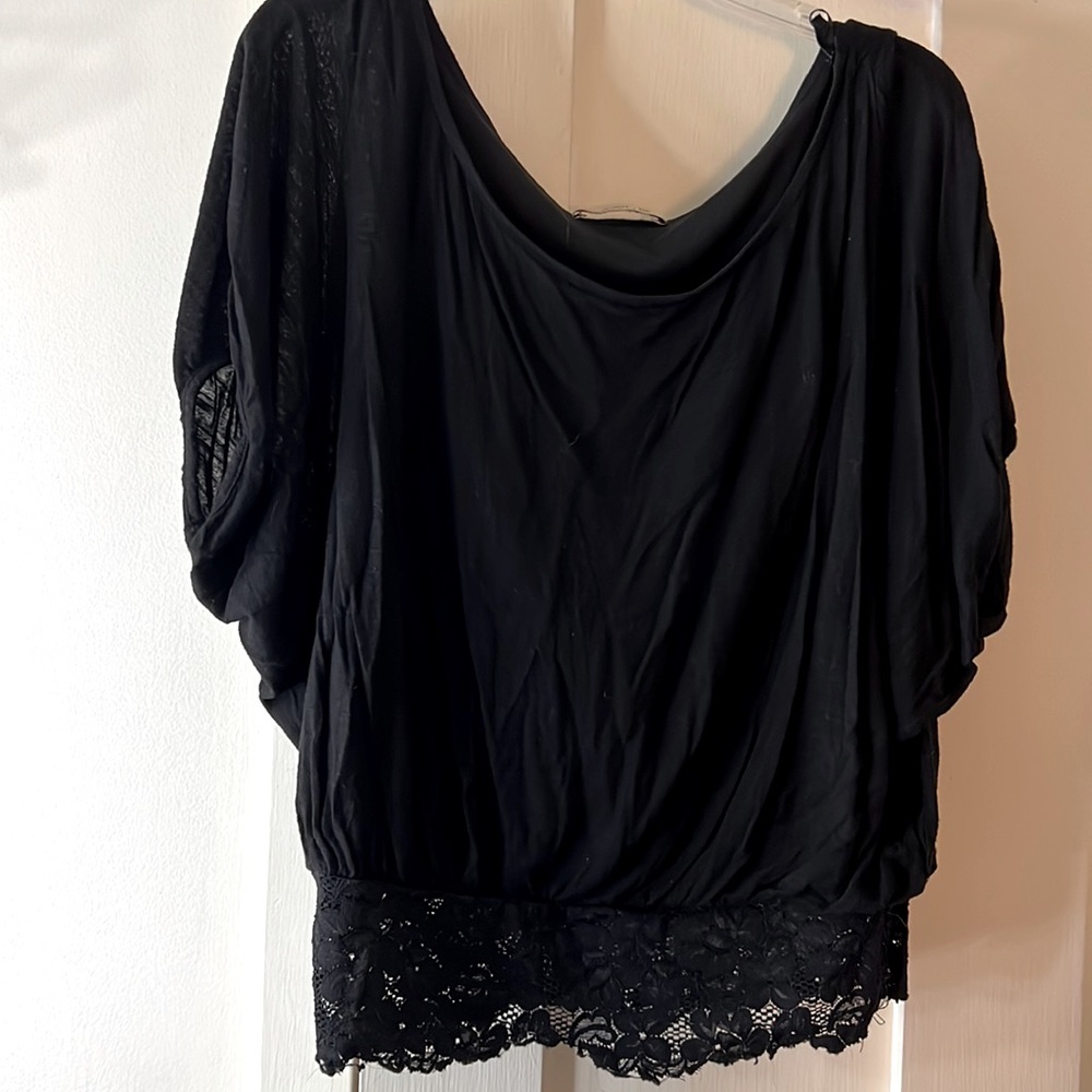 Arden B top